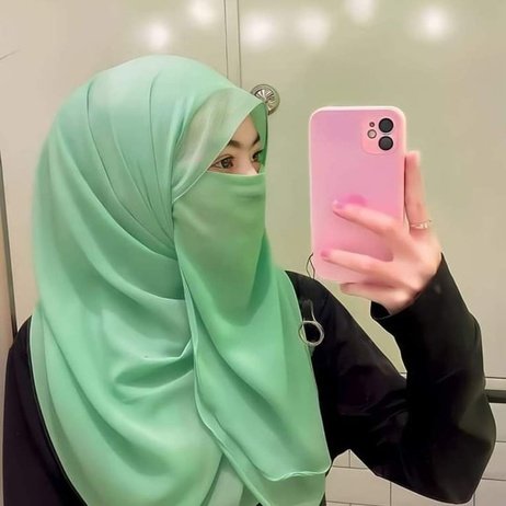 Hijab girl DP
