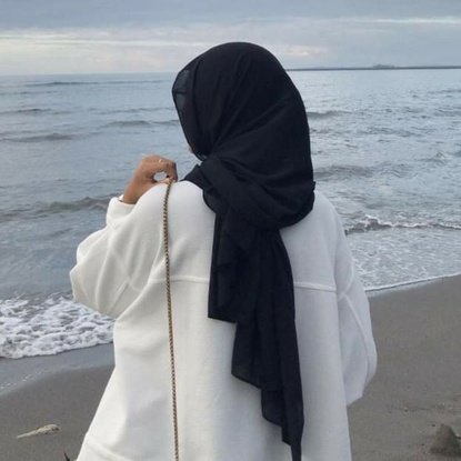 Hijab Girl DP for Facebook