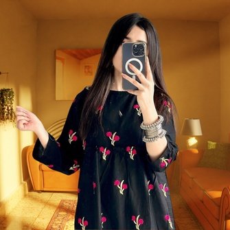 Mirror selfie DP