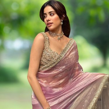 Saree girl DP