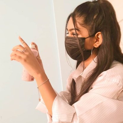 Mask girl DP